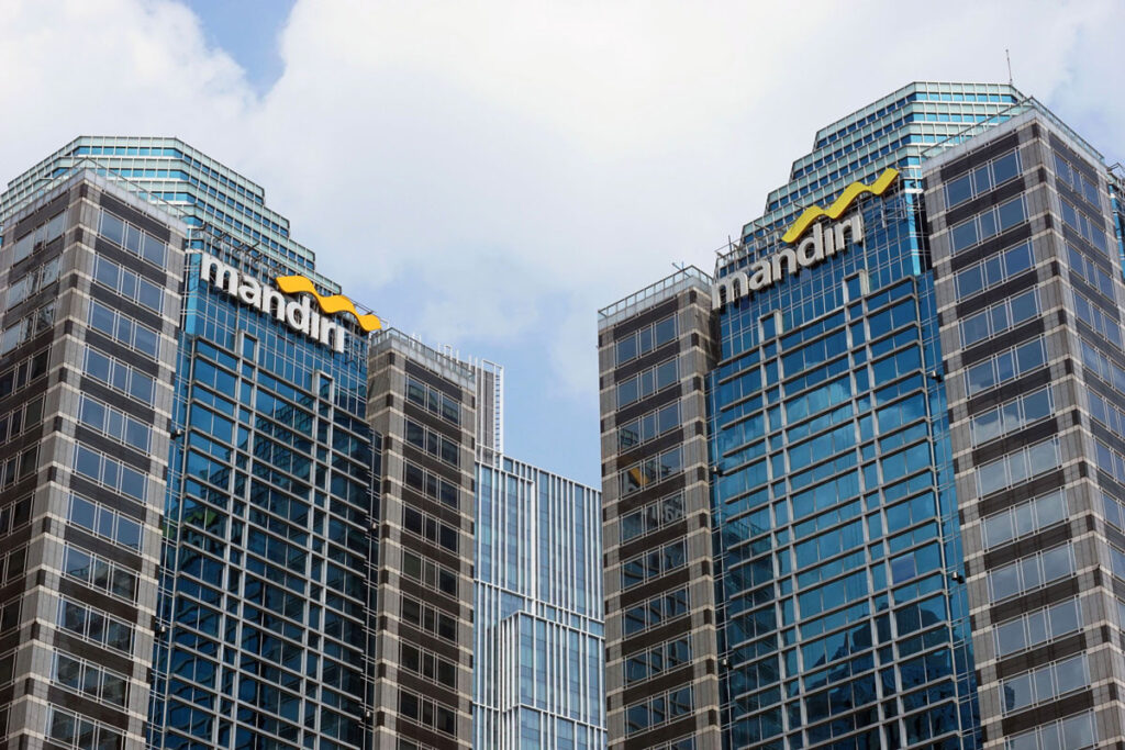 laba bank mandiri 2024